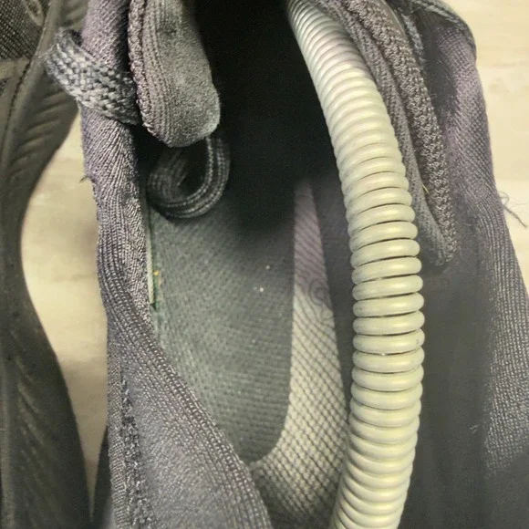 Nike Pegasus Trail 3 GTX Mens Size 11 Running Shoes Black Dark Smoke DC8793-001 - Picture 10 of 12